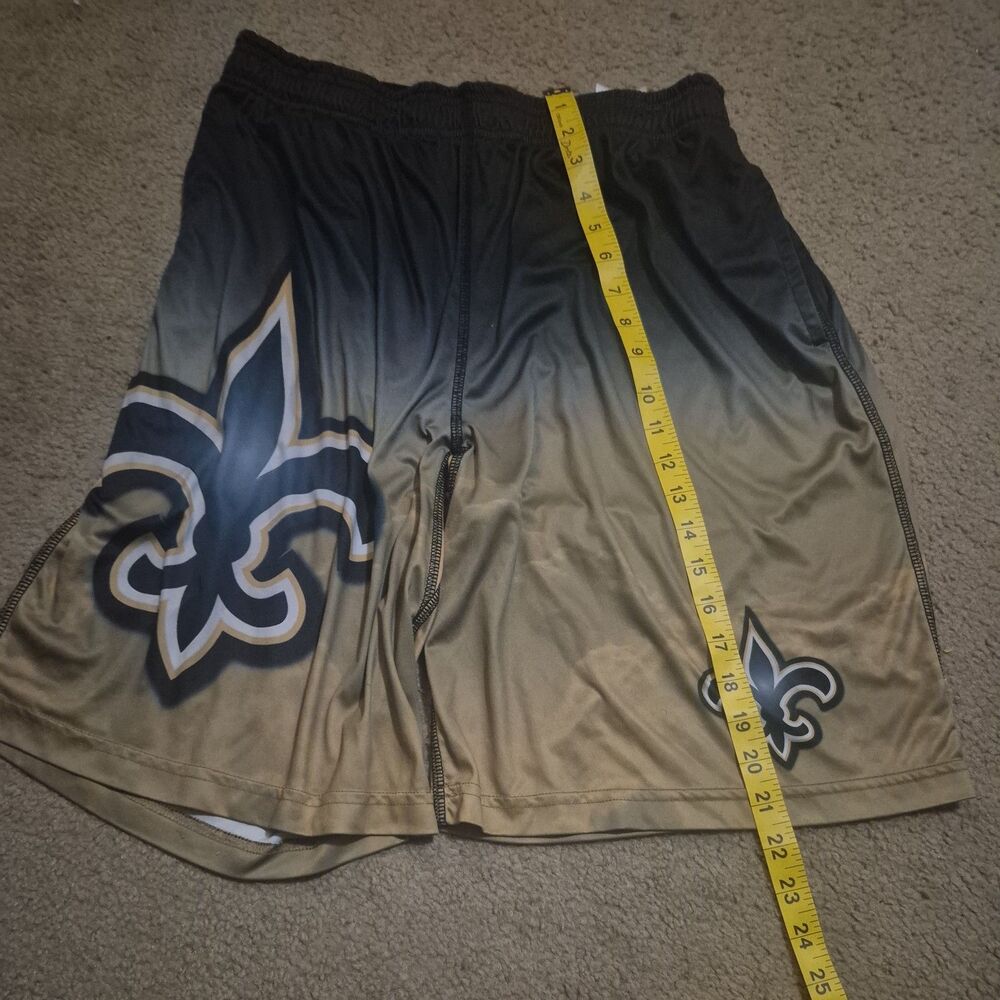 NFL Team Apparel New Orleans Saints Gradient Big Logo Training Shorts Size M - Picture 6 of 9